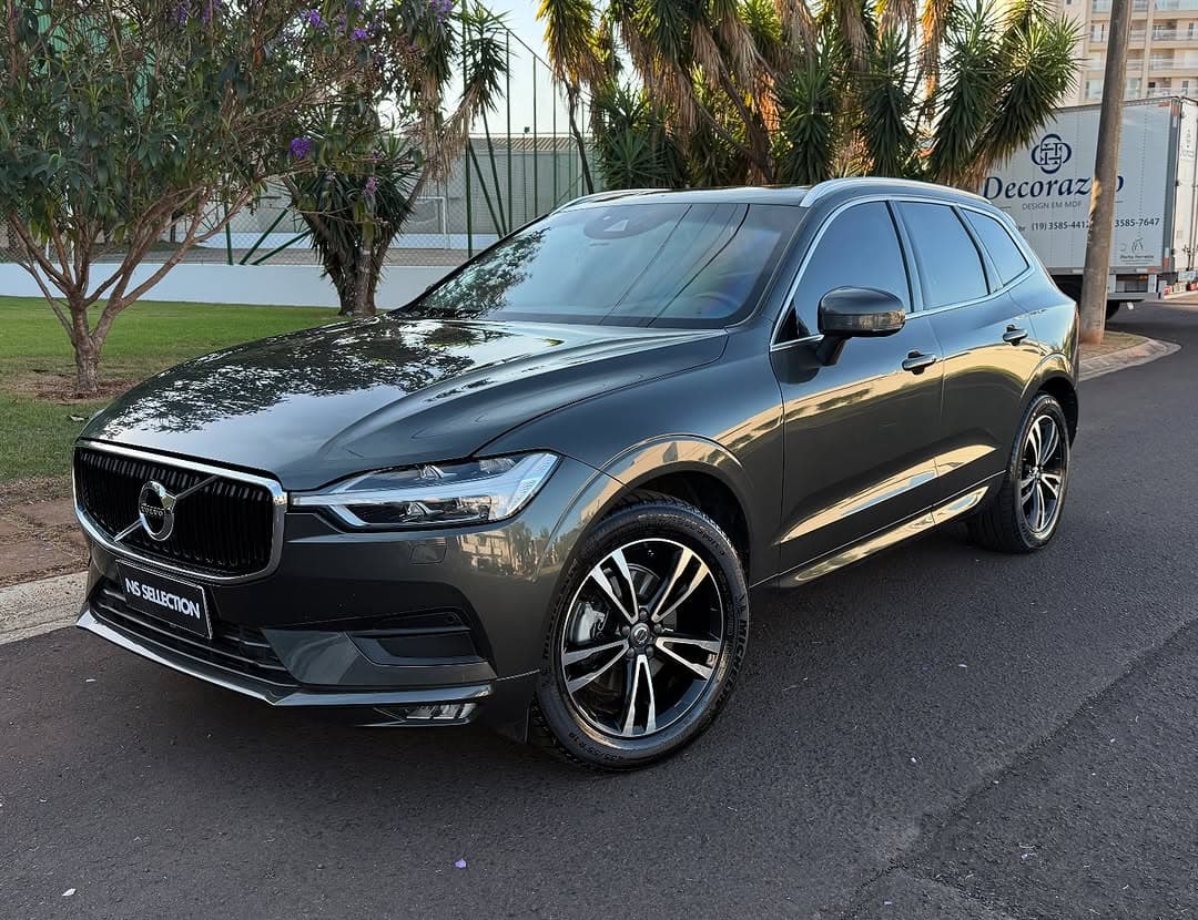 Volvo XC60 Momentum T5