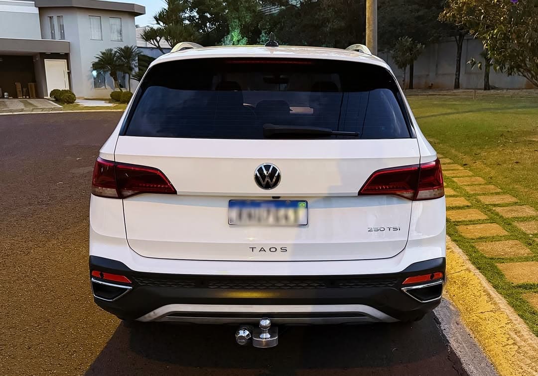 Volkswagen Taos Highline TSI 5