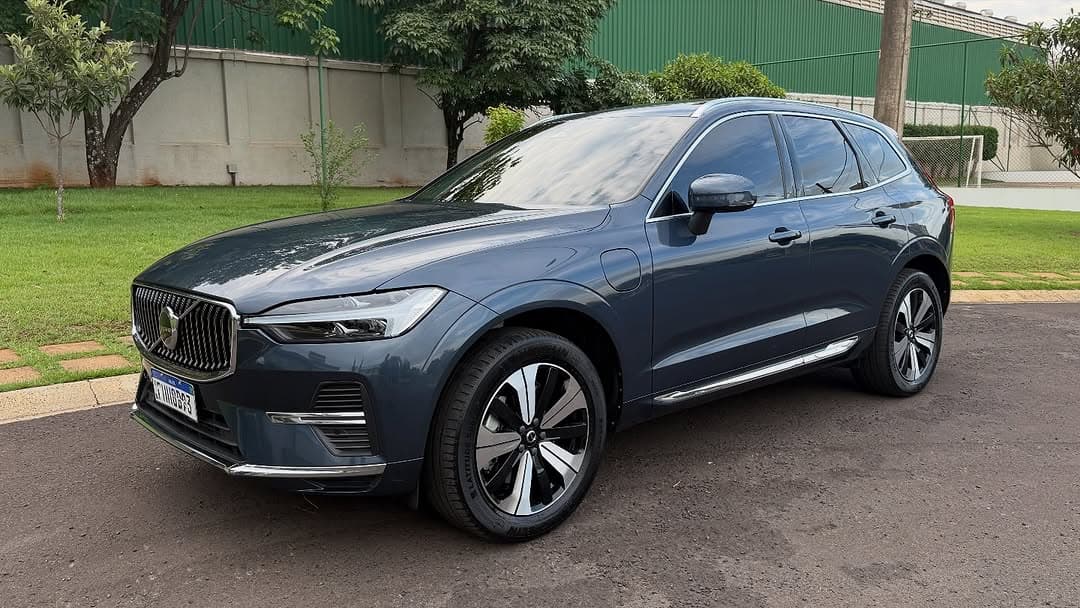 Volvo XC60 T8 Recharge Plus 2