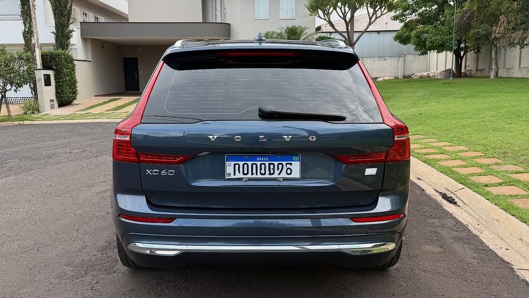 Volvo XC60 T8 Recharge Plus 5