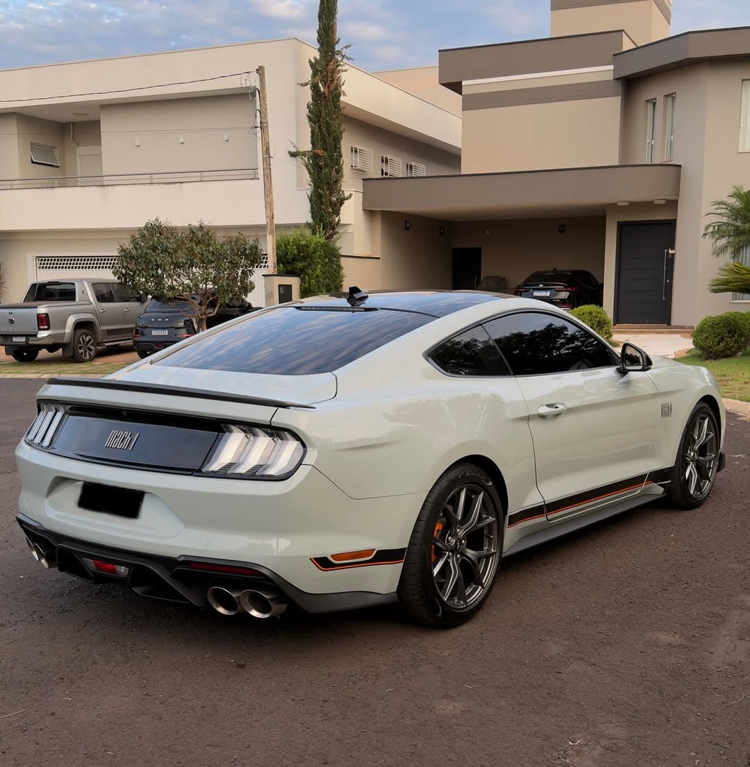 Ford Mustang Mach 1 5.0 V8 5